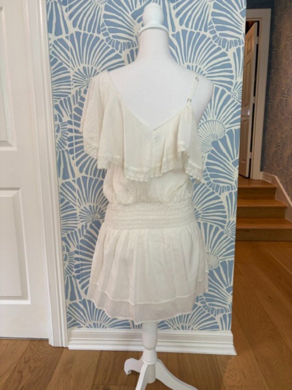 Revolve Paige Cecelia Dress White Cotton Asymmetrical Ruffle Shoulder Sz S - Picture 4 of 7